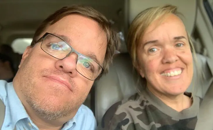 7 Little Johnstons: Trent Johnston - Amber Johnston