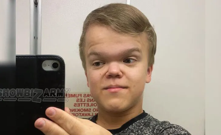 7 Little Johnstons: Joose Jeskanen