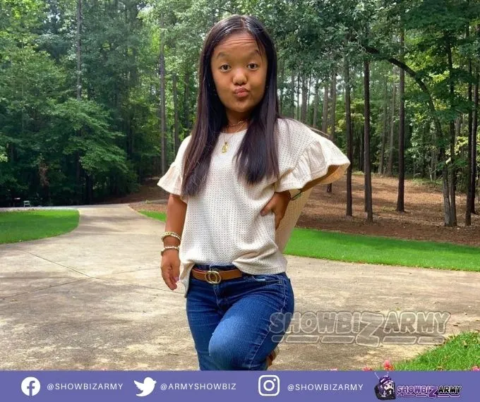 7 Little Johnstons: Emma Johnston