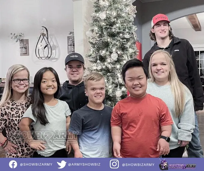 7 Little Johnstons Family